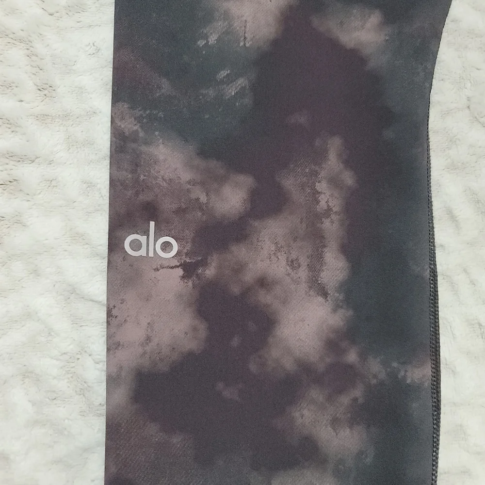 ALO Yoga Solarized High-Rise Tie-Dye Leggings Oxblood Size M